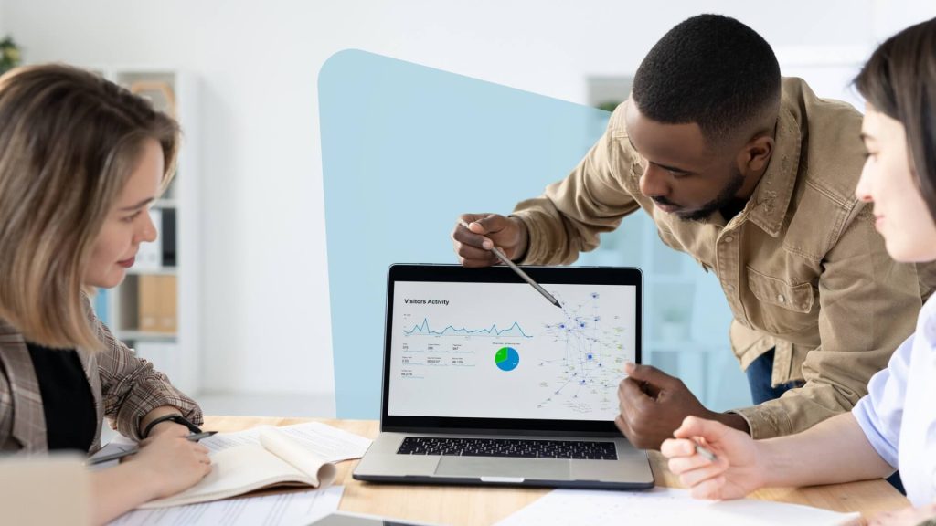 The Power of Small. How Micro-Communities Drive Big Business Results